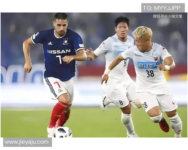 爱媛FC与福冈黄蜂激战正酣谁能在这场对决中笑到最后