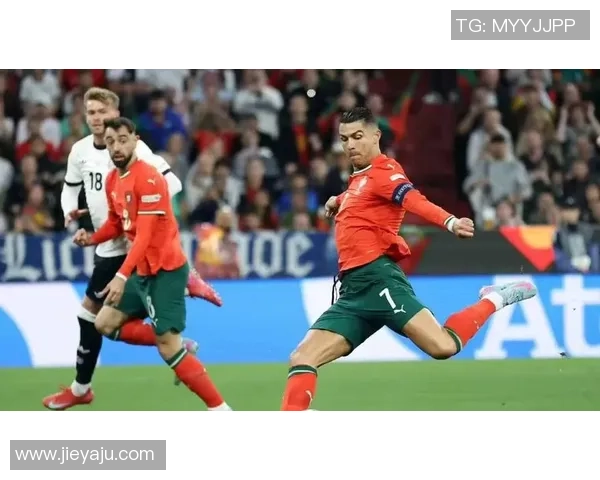 阿尔克马与福图纳的激烈对决揭示了荷甲联赛的竞争魅力与战术博弈